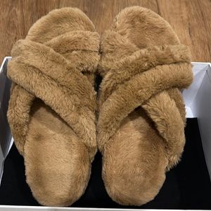 Anine Bing Lizzie Slides in Camel Faux Fur